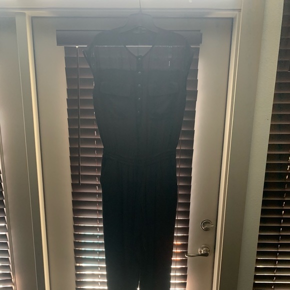 Black Sleeveless Jumpsuit - Picture 2 of 4